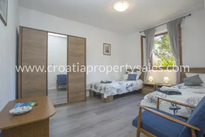 Haus 148 m², Otok Brač - 200 m vom Meer - 9