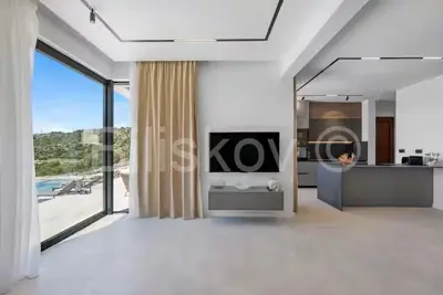 Villa 215 m², Seget bei Trogir, ruhige Lage und Privatsphäre - 13
