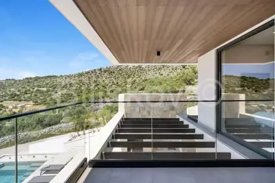 Villa 215 m², Seget bei Trogir, ruhige Lage und Privatsphäre - 11