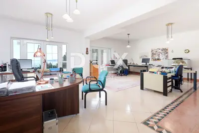 Villa 380 m², Bregi - panoramic sea view - 21