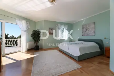 Villa 380 m², Bregi - panoramic sea view - 17