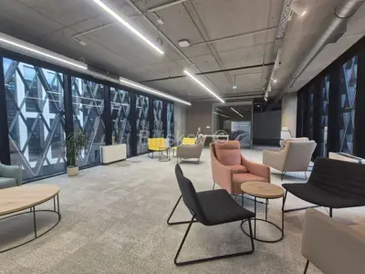 Gewerberaum 960 m², Buzin, moderne und flexible Gestaltung - 10