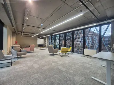 Poslovni prostor 960 m², Buzin, moderno i fleksibilno uređenje