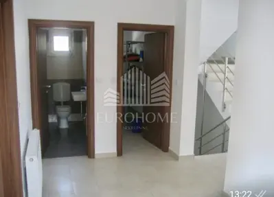 House 380 m², Mikulići, quiet location near the center of Zagreb - 19