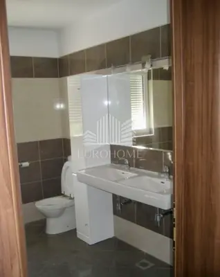 House 380 m², Mikulići, quiet location near the center of Zagreb - 12