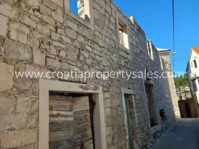 House, Brač, 56 m², 120 000 € - 10