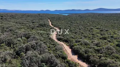 Poljoprivredno zemljište, Punta Križa - mirna lokacija i pristup - 4