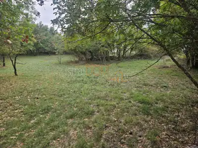 Baugrundstück 2.900 m², Divšići, Marčana - ruhige Umgebung