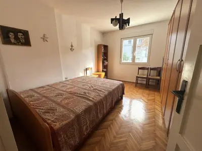 Wohnung 50 m², Pula Centar - 1 Schlafzimmer und Garage - 8