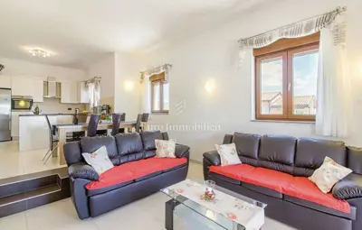 Kuća 337 m², Pula - bazen i privatna okućnica - 15