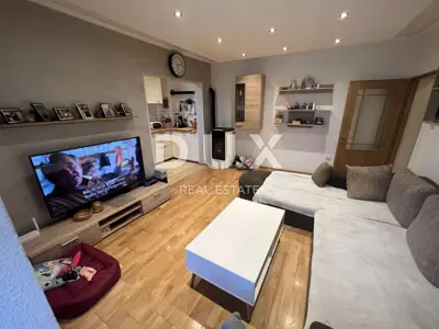 Rijeka, Zamet, 4-sobni stan, 88 m², terasa 55 m², uređen - 2