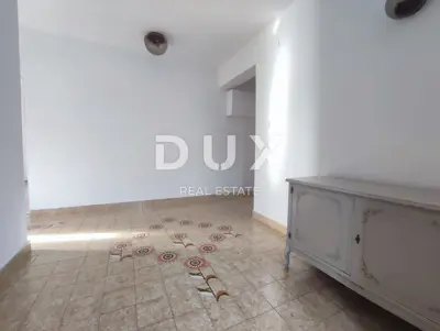 Apartment 83 m², Vidikovac Pula - 2 bedrooms + living room, 3 balconies and garden - 4