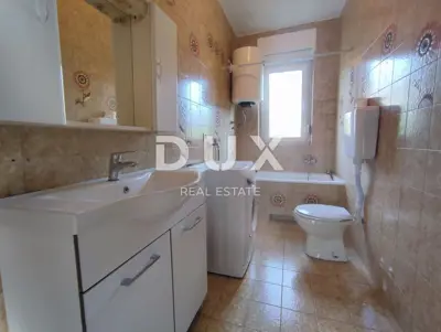 Apartment 83 m², Vidikovac Pula - 2 bedrooms + living room, 3 balconies and garden - 10