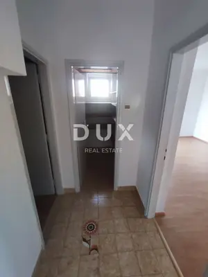 Apartment 83 m², Vidikovac Pula - 2 bedrooms + living room, 3 balconies and garden - 9