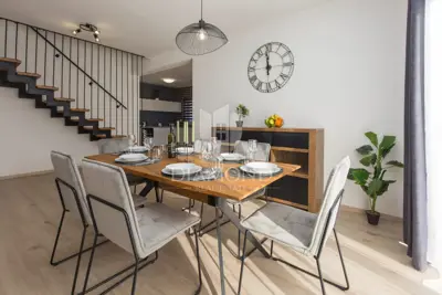 Labin, neu erbautes Ferienhaus mit Pool - 10