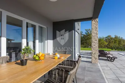 Labin, neu erbautes Ferienhaus mit Pool - 22