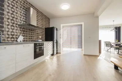Labin, neu erbautes Ferienhaus mit Pool - 8