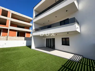 Wohnung 171,38 m², Vodice - Maisonette, 3 Schlafzimmer - 1