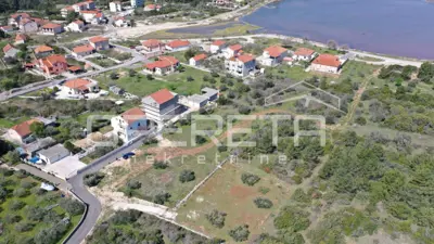 Zemljište 1.537 m², Zablaće - blizu mora i mirno naselje