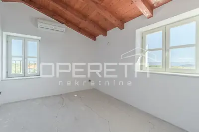 Kuća 120 m², Vižinada - mirna lokacija i pogled na prirodu - 13