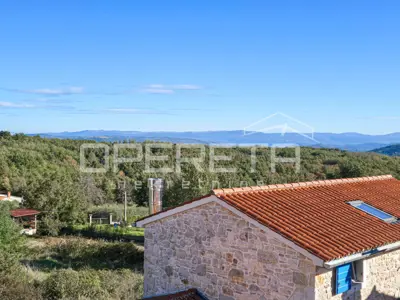 Kuća 120 m², Vižinada - mirna lokacija i pogled na prirodu - 19