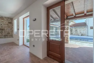Kuća 120 m², Vižinada - mirna lokacija i pogled na prirodu - 4