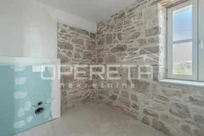 Kuća 120 m², Vižinada - mirna lokacija i pogled na prirodu - 11
