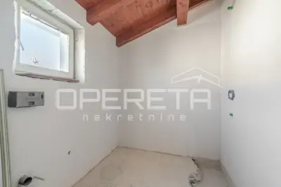 Kuća 120 m², Vižinada - mirna lokacija i pogled na prirodu - 9