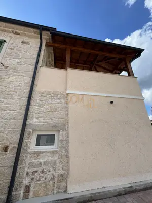 Kuća u Barbanu, bazen i konoba - 9