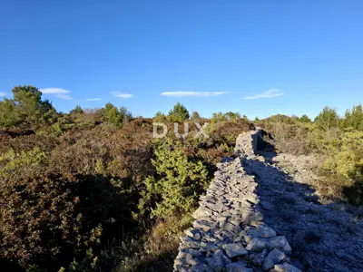 Land 1,701 m², Rakalj, Marčana - special-purpose forest - 7