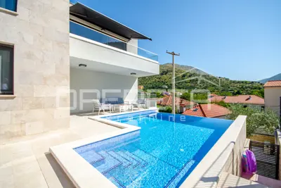 Luxusvilla in Žrnovnica - Oase des Luxus und der Privatsphäre in der Umgebung von Split - 14