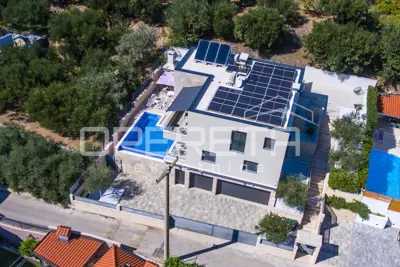 Luxusvilla in Žrnovnica - Oase des Luxus und der Privatsphäre in der Umgebung von Split - 11