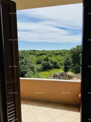 Stone house in Bale, near the center and landscaped yard - 12