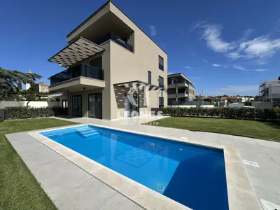 Stan 144 m², Tar, pogled na more i bazen