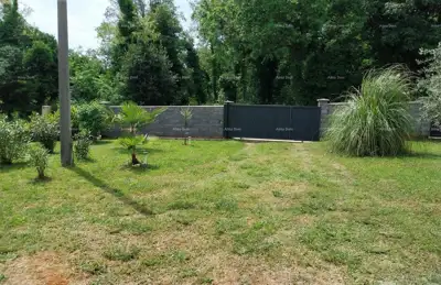 Building plot 518 m², Brtonigla - quiet location