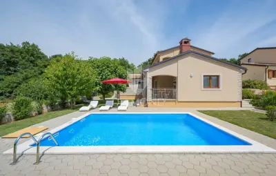 House 140 m², Poreč surroundings - pool and garden - 15