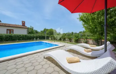 House 140 m², Poreč surroundings - pool and garden - 16