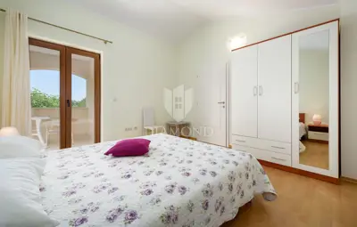 House 140 m², Poreč surroundings - pool and garden - 8