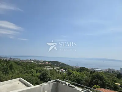 Rijeka, Kozala - Luksuzni 3s+db Stan s krovnom terasom i bazenom - 14