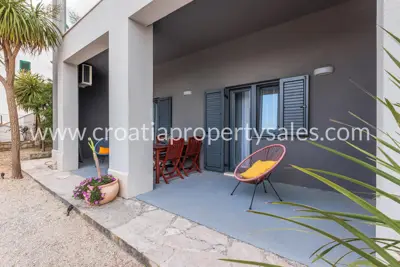 Haus, Brač, 300 m², 1 780 000 € - 9