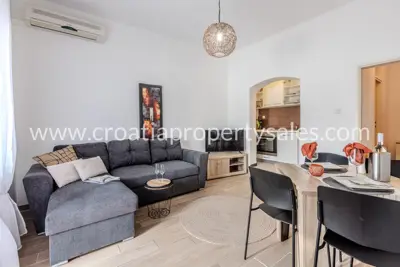 Haus, Brač, 300 m², 1 780 000 € - 8