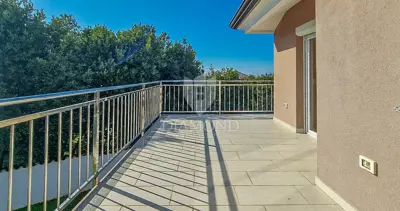 Apartment 44 m², Umag - sea view and two terraces