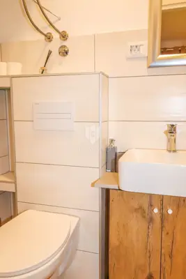 Apartment 95 m², Pula Centar - 3 renovated units - 12