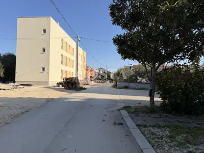 Stan 66,75 m², Sukošan - 3 sobe, vrt 134 m² - 13