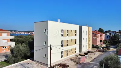 Stan 66,75 m², Sukošan - 3 sobe, vrt 134 m² - 3