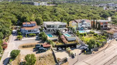 Villa 185 m², Kostrena - panoramic sea view - 14
