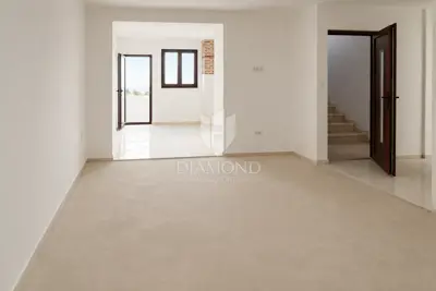 Vodnjan - Wohnung mit zwei Schlafzimmern und separatem Studioapartment