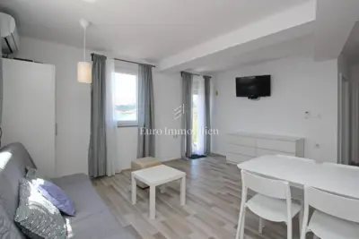 House 217 m², Baška on the island of Krk - first row to the sea - 9