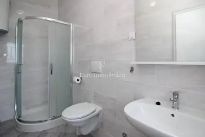 House 217 m², Baška on the island of Krk - first row to the sea - 17
