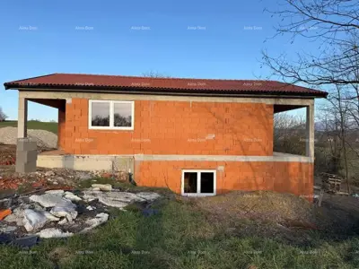 Haus in Rohbauphase mit großem Garten - Cerovlje - 2